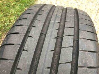 1ks letní pneu Goodyear 235/45/18 Eagle F1 DOT 2721