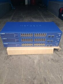 NETGEAR GS-724T