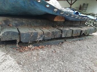 Žel. pražce - 1