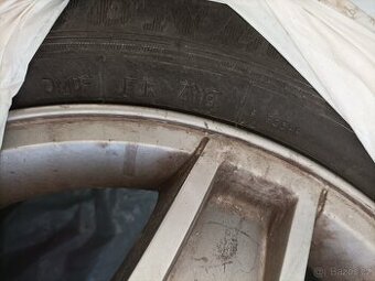 Letní pneu 205/55 R16 Dunlop
