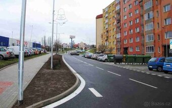Prodám byt 3+1, DV, s balkónem, 71m2, v centru Jirkova