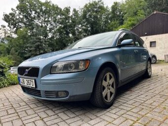 Volvo V50 2,0D 100kW Momentum