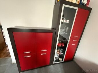 Obývací stěna - moderní design, červeno/černá barva, sklo