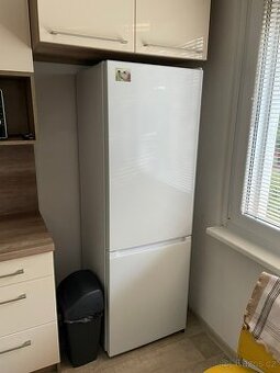 Lednice Gorenje NRK6182PW4 - původní cena 10 980 Kč