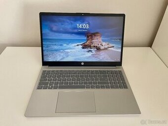 Notebook HP 250 G10 / 16 GB RAM / nový