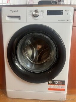 Pračka Whirpool FreshCare