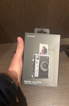 Instax mini Evo