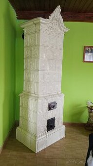 Kachlová kamna.  Rezervace