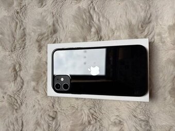 IPhone 11 128 GB Černý