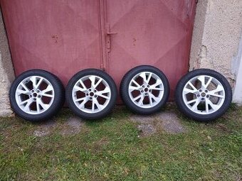 Zimní kompletní Al kola Škoda Octavia 3 225/50 R17