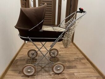 Retro dětský kočárek - 1