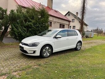 VOLKSWAGEN  eGOLF VII      FULL LED NAVI