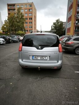 Peugeot 5008, r.v. 2011, motor 1,6-16V benzin