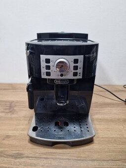 Kávovar Delonghi Magnefica S