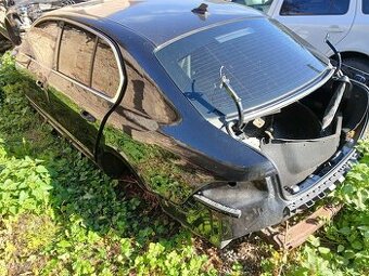 Škoda Superb 2 prodám dily