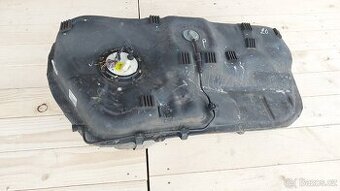 Kia Sportage – Nádrž paliva