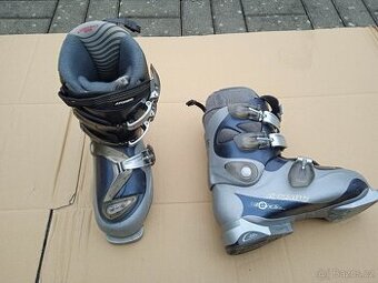 Lyžáky Atomic - stélka 26,5 cm ..,,