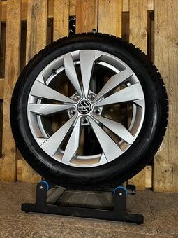 Alu kola 5x112 r18 s pneu (zr133)