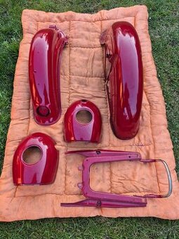 Prodám nové náhradní díly ČZ 125/453 175/450 250/455