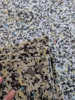 Akustická lisovaná pěna HD 0,5 cm - podložka pod podlahu