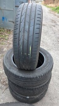 Prodám 4x letní pneu Hankook 185/60 R15