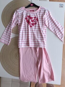 Nové pyžamo pro holčičku vel. 116-122