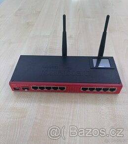 Wifi router Mikrotik RB2011UiAS-2HnD-IN