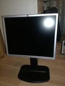Prodám HP LCD monitor HP 1755 /19"