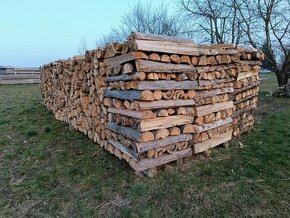 Palivové štípané dřevo - Polná