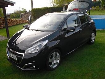 Peugeot 208 1.2 61 kw