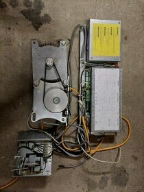 Elektronika automatických posuvných dveří Gilgen