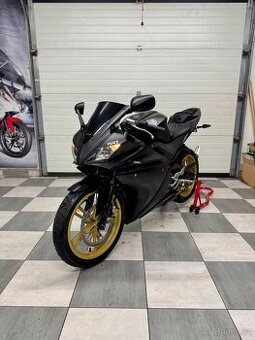 Yamaha YZF-R125 2011 TOP STAV ZÁRUKA