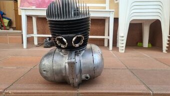 JAWA 250 Sport Motor