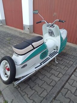 ČZ 175 skútr (prase) La bohéme