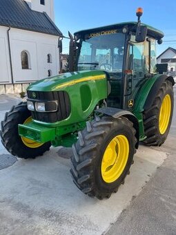 Predám traktor JOHN DEERE 5820