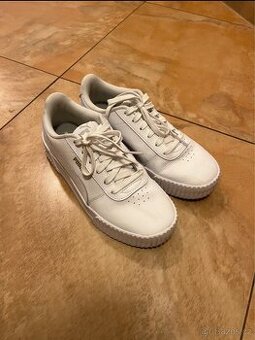 Puma tenisky