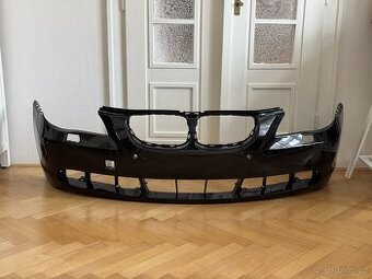 Přední nárazník BMW E60 E61 2003-2010