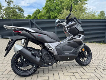 Voge SR1 125i ADV