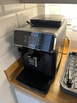 Plně automatický kávovar Phillips EP2220/10