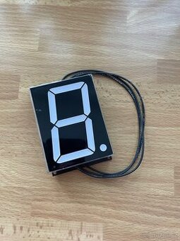 8hp Gear Displej - 1
