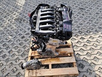 Motor 3,0 D BMW E90 306D3 rok 07 kompletní