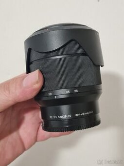 Sony FE 28-70mm f/3.5-5.6 OSS