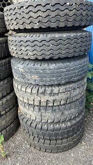 Pneumatiky s diskem 8,25 x 15