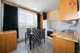 Prodej bytu 3+1, OV, 83 m², Spálené Poříčí, ul. Zámecká