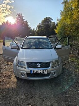 Suzuki Grand Vitara 2.0
