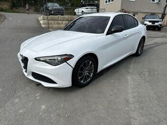 Alfa Romeo Giulia (2020)