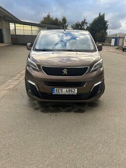 Peugeot Traveller