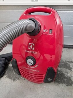 Vysavac Electrolux Powerforce Classic