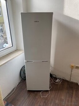 Prodám ledničku GODESS – kompaktní a funkční