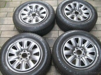 zimní kola Ford Focus Dunlop 205.60.16"